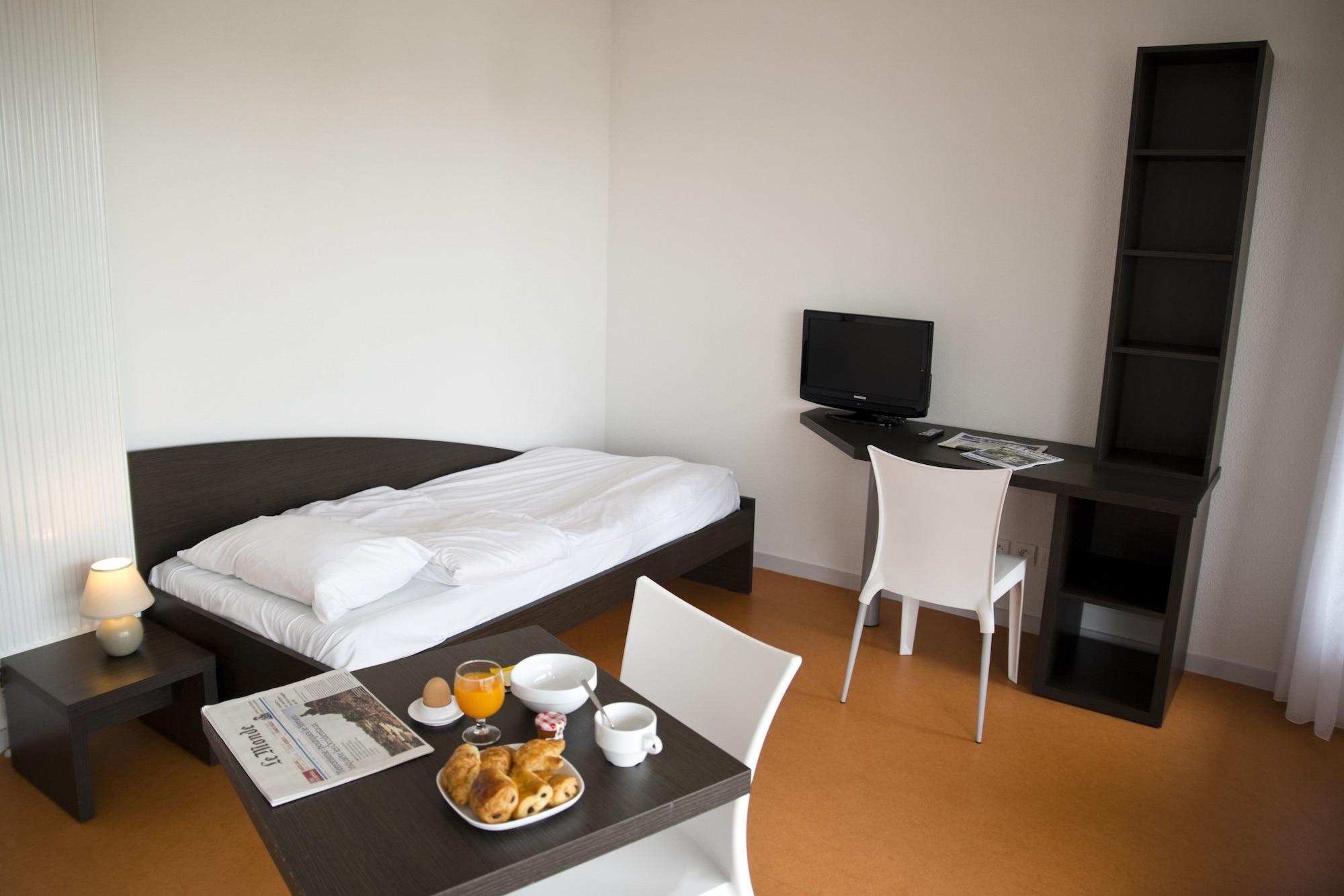 Hotel Comfort Hauts Du Chazal 3*