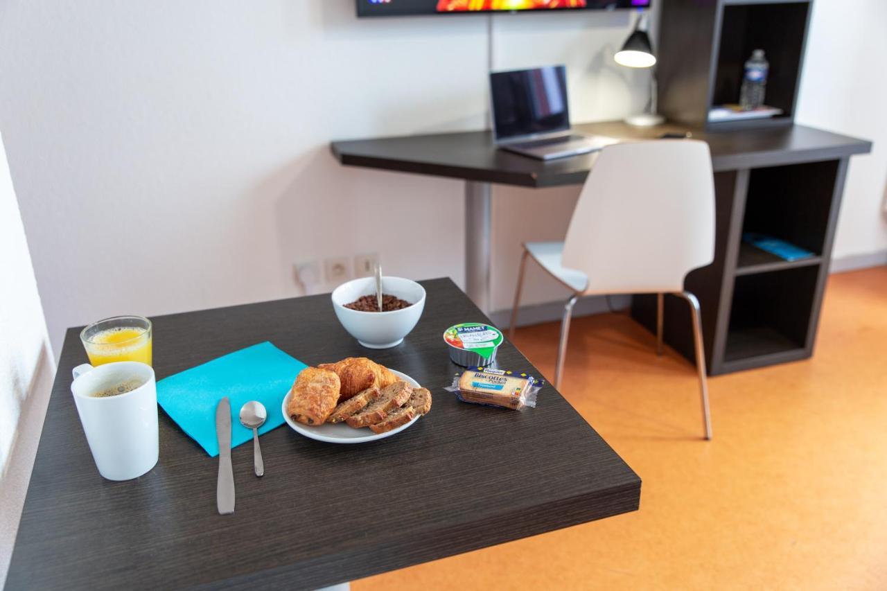 Comfort Hauts Du Chazal Hotel