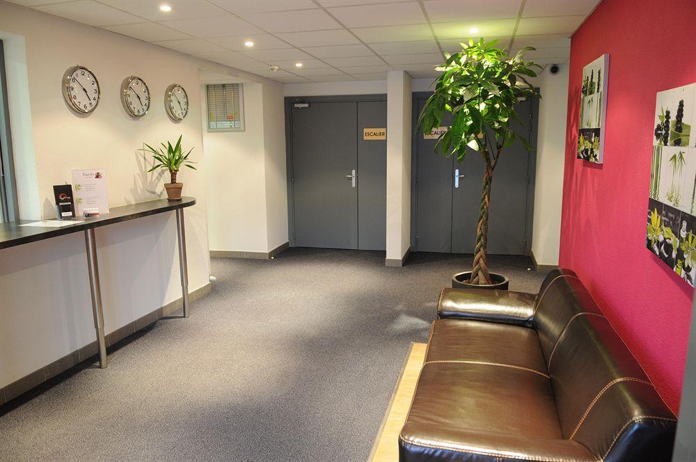 Hotel Comfort Hauts Du Chazal 3*